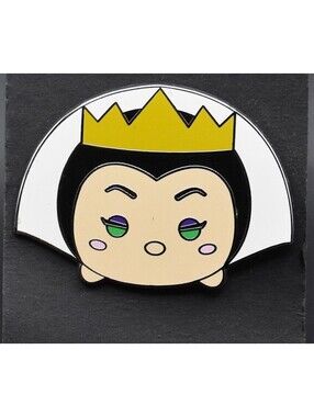 Disney Villains Tsum Tsum Mystery Collection Evil Queen Snow White Pin (C7)